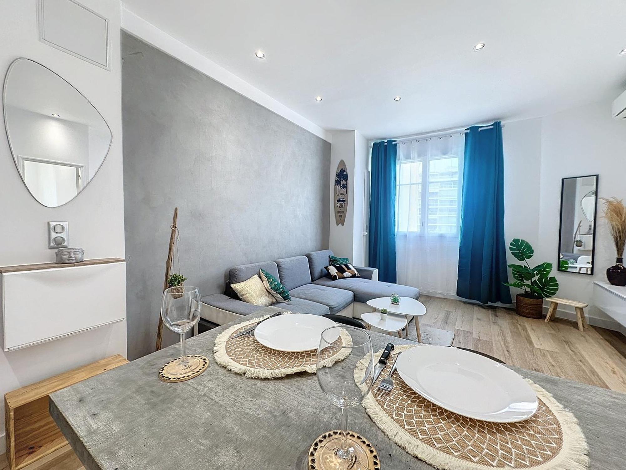 2 Bedroom Centre-ville Apartamento Cannes
